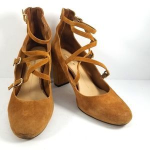 Gianni Bini Karetta Desert Size 11M.  S715